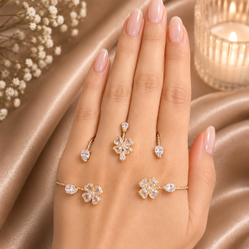 Crystal Clover Hand Veil