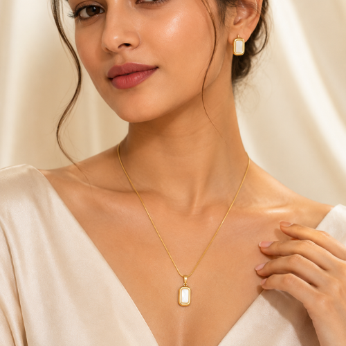 Modern Pearl Pendant