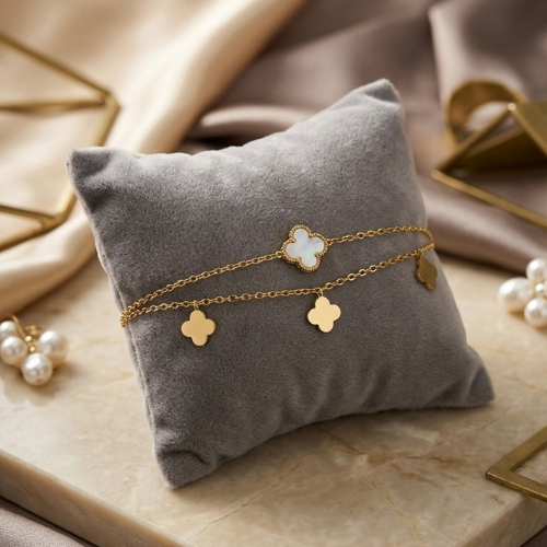 Gold Clover Charm Bracelet