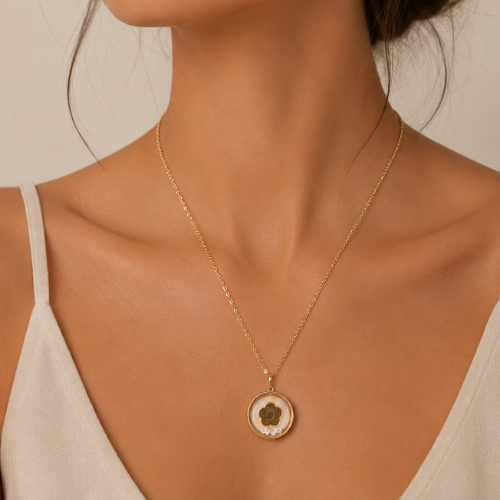 Lucky Clover Floating Necklace